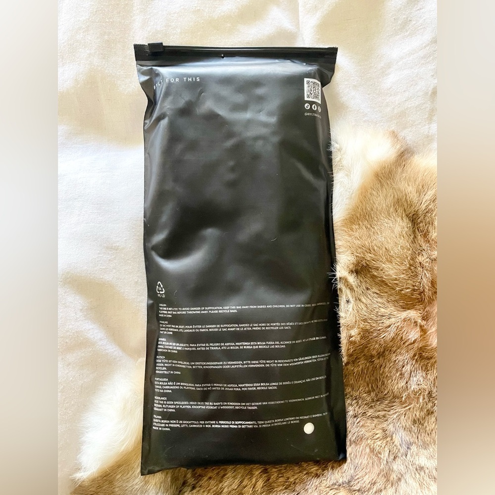 BYLT | NWT Bios Dry Bag - white - Picture 4 of 7